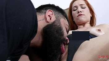 Ruivinha pawg gozando muito dando a bucetinha e o cuzinho little devils #60 natasha fiore