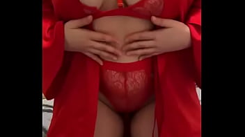 Big tits brunette wants to have fun