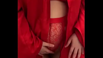 Big tits brunette wants to have fun