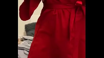 Big tits brunette wants to have fun