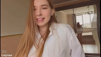 Sexy girl pyssy fingering