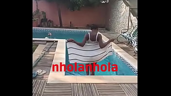 Putas Angolanas thumbnail