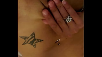 Belle et sexy emyangel