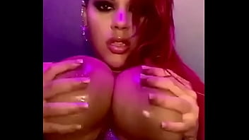 Cum here daddy #repost #msredx #tittytuesday