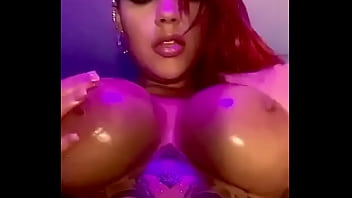 Cum here daddy #repost #msredx #tittytuesday