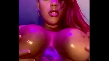 Cum here daddy #repost #msredx #tittytuesday