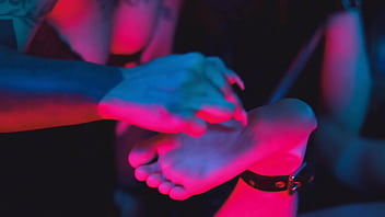 Bound foot to tickle