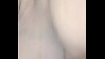 Comendo a bucetinha da minha esposa