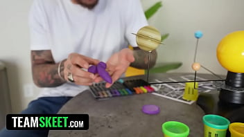 Freeuse violet moore