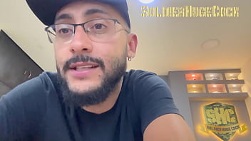 She comes to sign some contracts but her intentions were to suck my huge cock again and swallow my cum