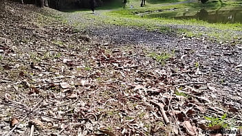 Passeio com minha madrasta ela adora se exibir em público