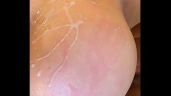 Latina beauty chloe amour turns the couch into her playground