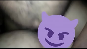 A safada grita muito