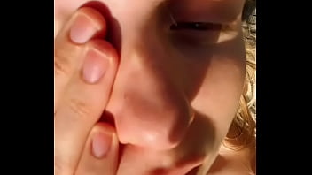 Rejoint moi bébé vidéo sextape offerte pour tout abonnement classic 30jour