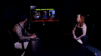 Teve uma crise e voltou pro clt tem que humilhar pau pequeno e quem ela mama senta ou passa middy watch sheer red