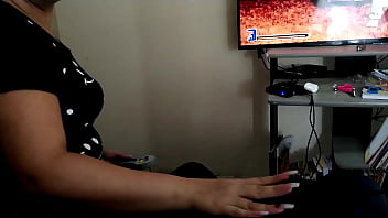 Naughty auntie came to play video games with me but she cheated and made me lose with a blowjob