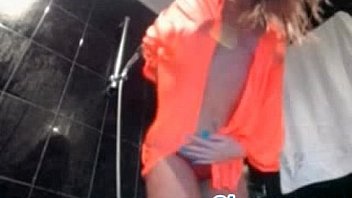 Sexy young blonde flash pussy on webcam