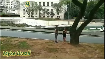 Convidei uma moca para transar completo no red e no sheer