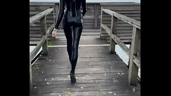 Where shall we visit next year #latex #catsuit #latexcatsuit #latexinpublic #latexinnature #hiking #lake #lakeview