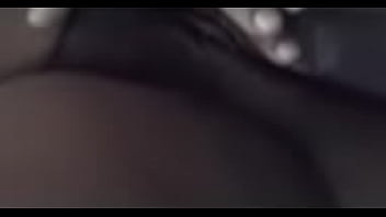 She hit me up when i was on live