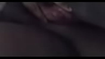 She hit me up when i was on live