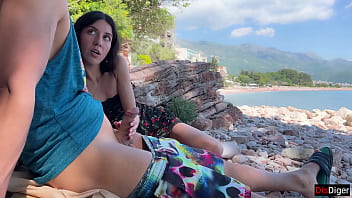 Public dick flashing on the beach girl saw my cock and helped me cum