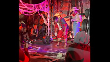 545lbs at a halloween deadlift competition