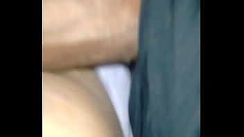 Safada gostosa passou a noite na vara preta