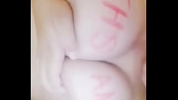 Puta amostrando os peitos pra the h4ters 01