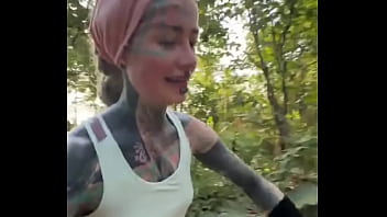 Do you have a friend who loves to run trails ️don't be shy ask if you can join the run and maybe you’