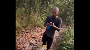 Do you have a friend who loves to run trails ️don't be shy ask if you can join the run and maybe you’