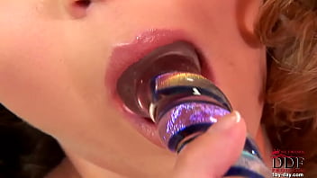 Orgasm under the tree