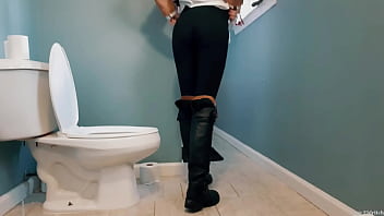 Mikasa ackerman peeing voyeur sage eldritch