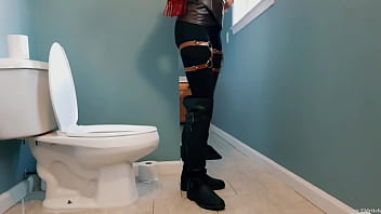 Mikasa ackerman peeing voyeur sage eldritch