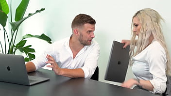 Cock hungry blonde kenzie taylor charms hung boss into filling her holes gp2891