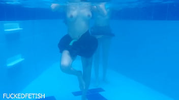 Yessica bunny helen star horny sexy duo pool