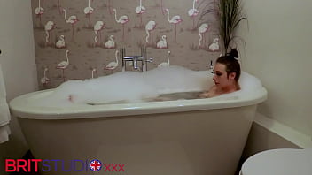 British teen gets naughty in the bath