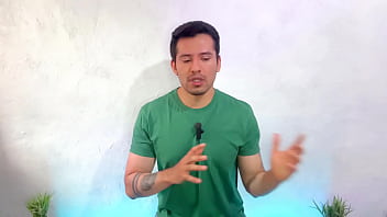 Jovencito Se Folla A Su Instructor Musculoso Curioso thumbnail