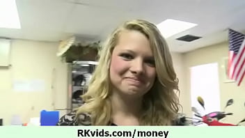 Wanna make some cash just fuck me 6