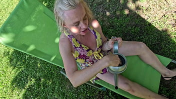 Special toy i spoil my prolapse pussy on a hot summer day