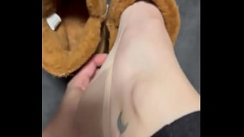 Happy 2nd advent #feet #feetworld #teen #boots #footjob #nylonfeet