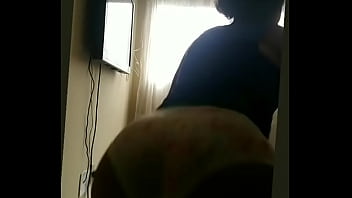 Amiga safada dançando