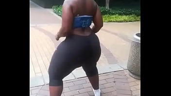 Bbw big booty shake