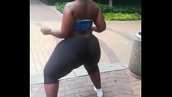 Bbw big booty shake