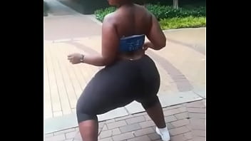 Bbw big booty shake