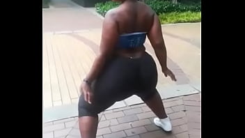 Bbw big booty shake