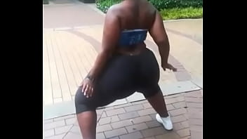 Bbw big booty shake