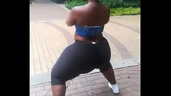 Bbw big booty shake