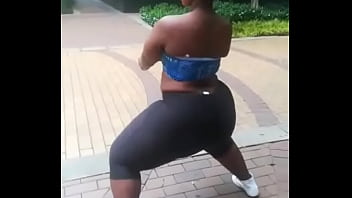 Bbw big booty shake