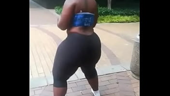 Bbw big booty shake